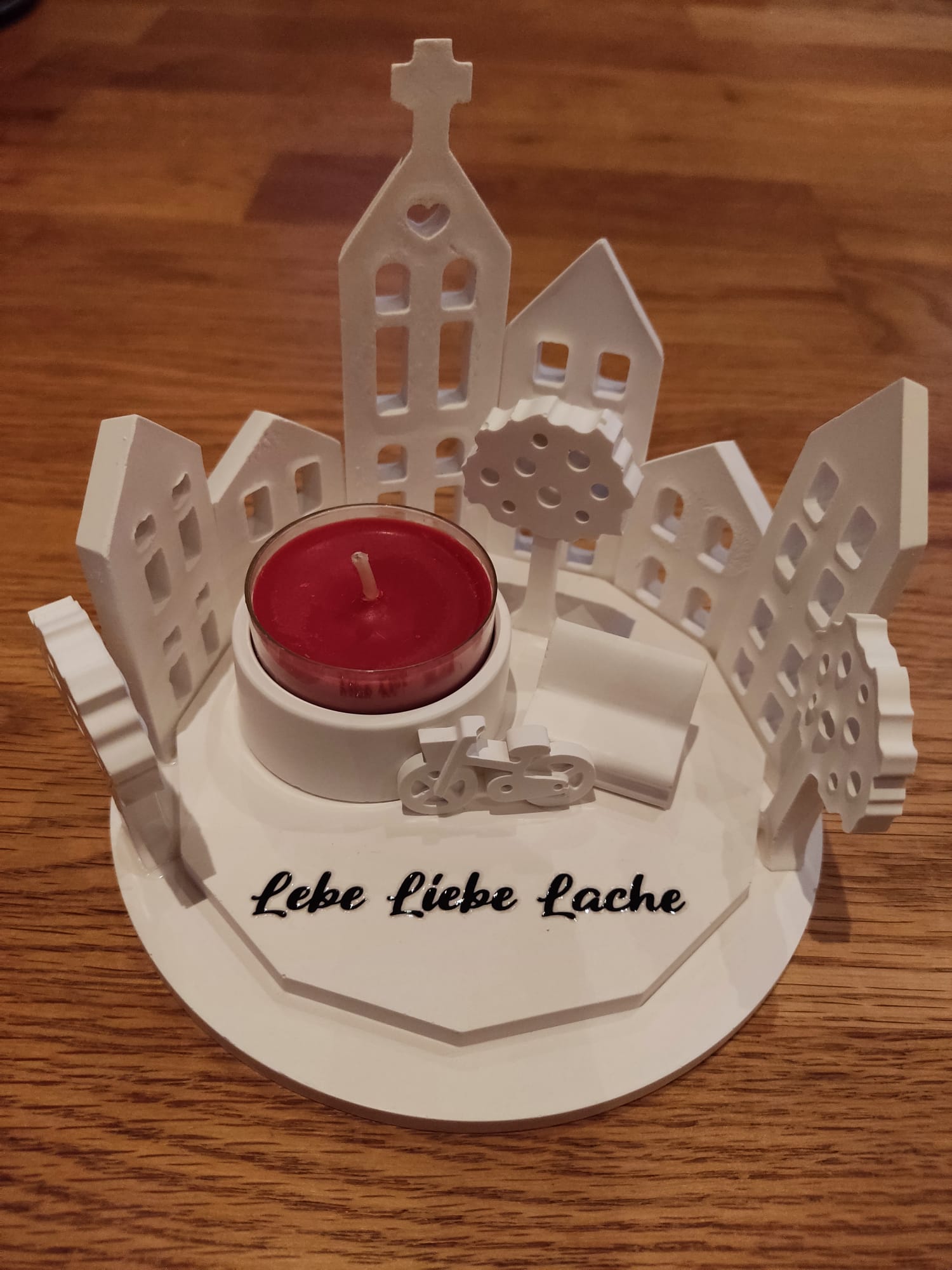 Betonobjekte mit Pigmentverlauf